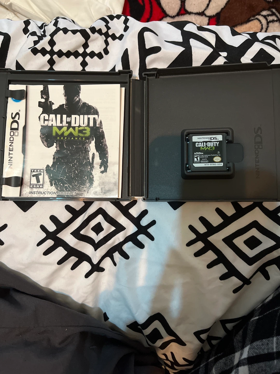 Call of Duty MW3 Defiance - Nintendo DS - photo 2