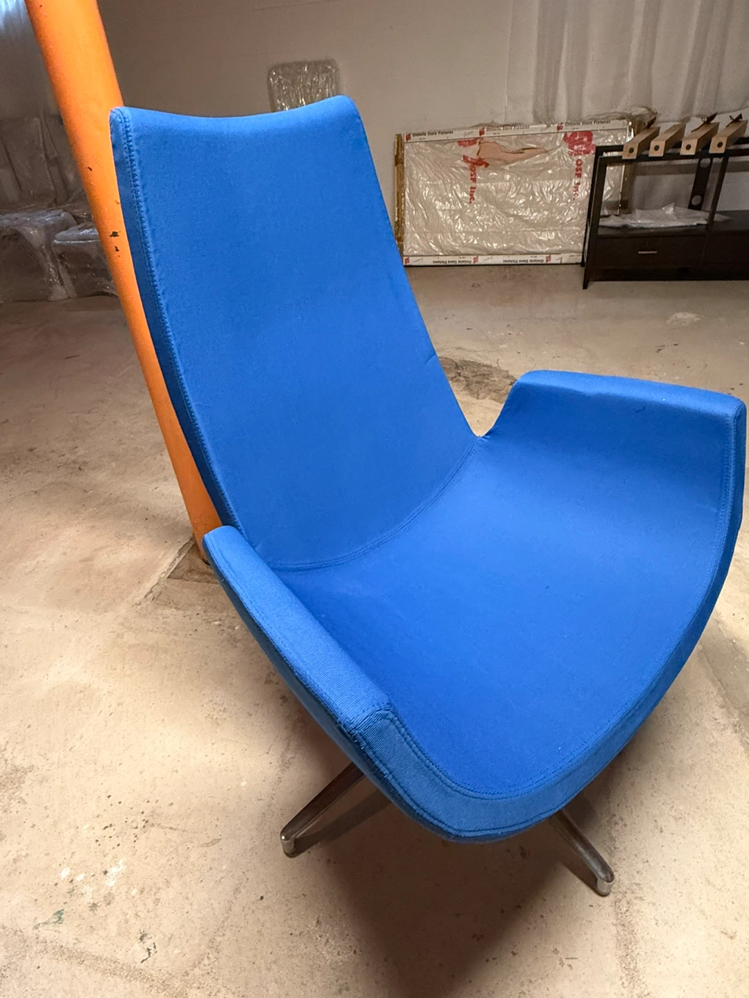 4 - Cheer 2433 High Back Chair by Giancarlo Bisaglia