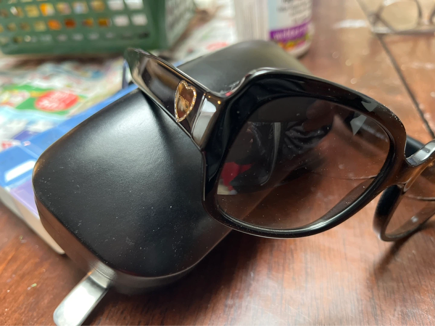 Coach New York Sunglasses with Case - photo 2