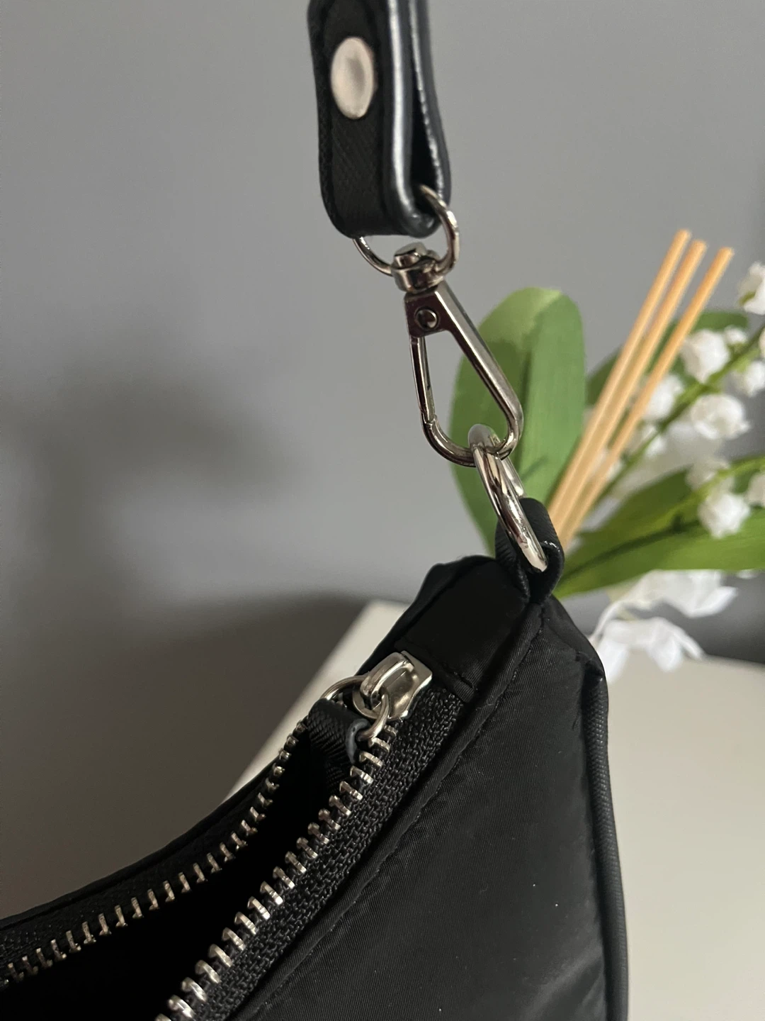Mini Black Lightweight Purse - photo 4