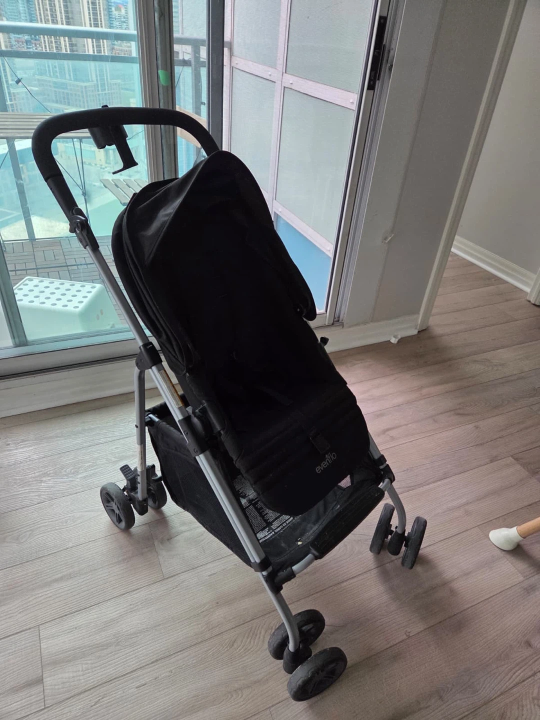 Evenflo Reversi Stroller