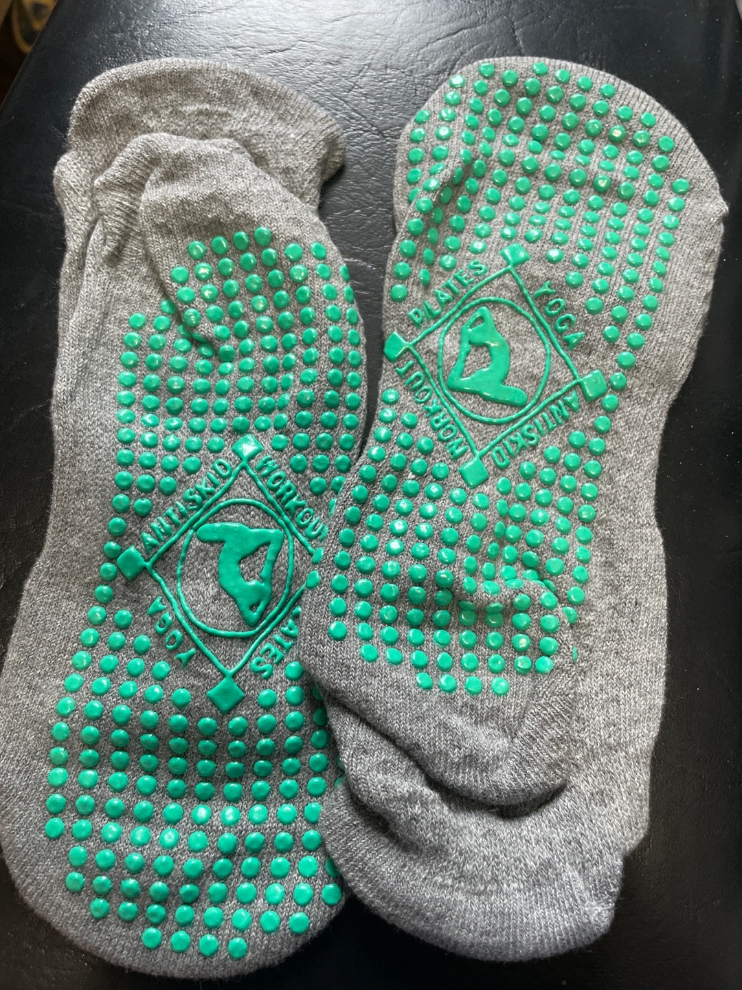 Workout Pilates Yoga Antiskid Grip Socks - photo 2