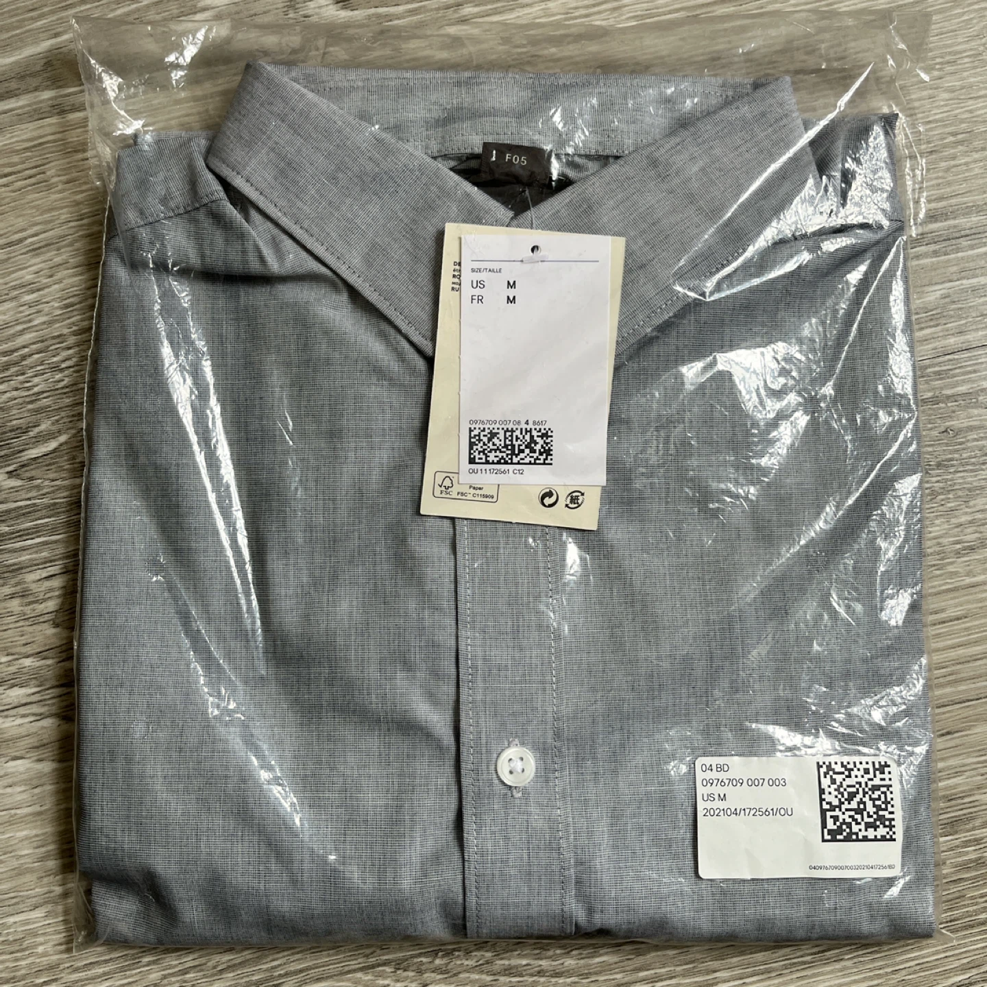 H&M Men's Grey Dress Shirt - Size M
