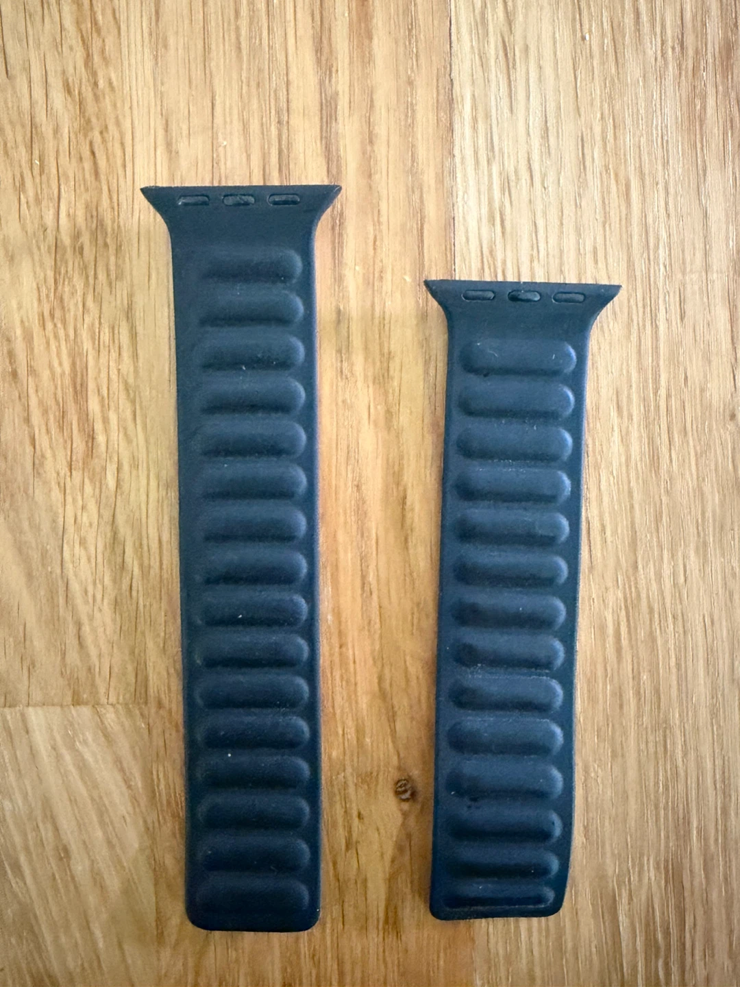 MVMT Apple Watch Reversible Wristbands - Black and Beige