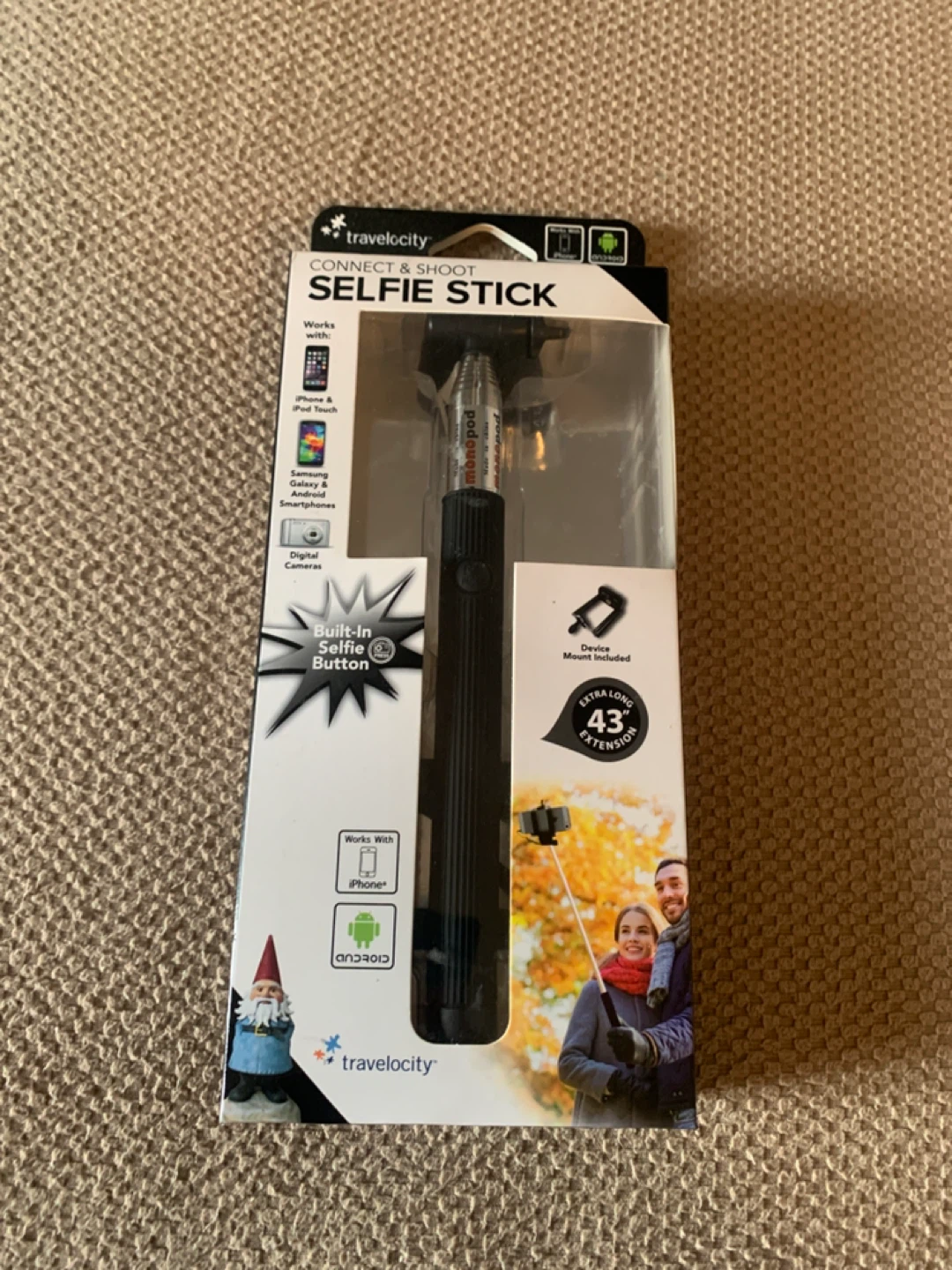 Travelocity Connect & Shoot Selfie Stick with Built-In Button