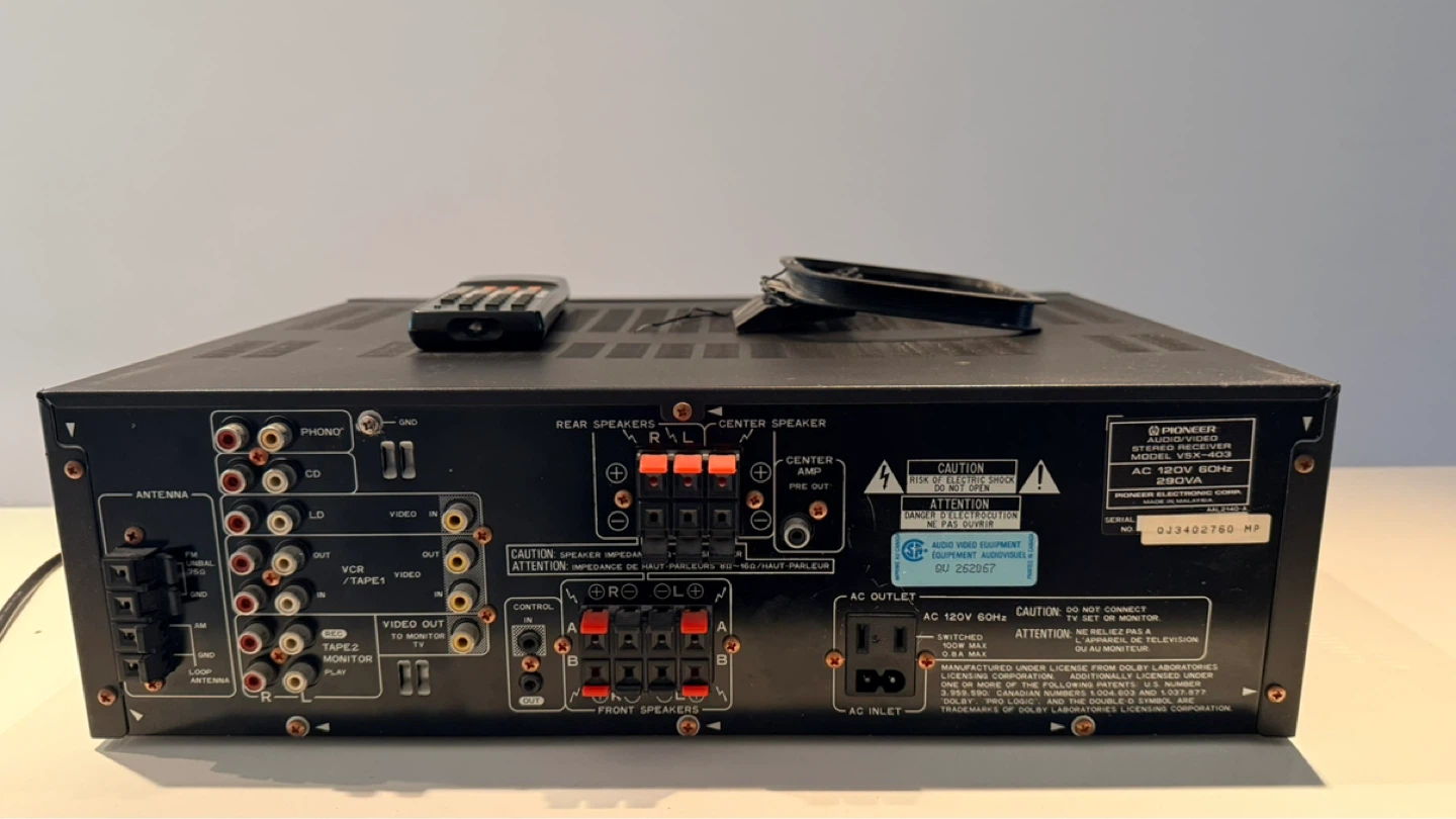 Pioneer VSX-403 Receiver - photo 3