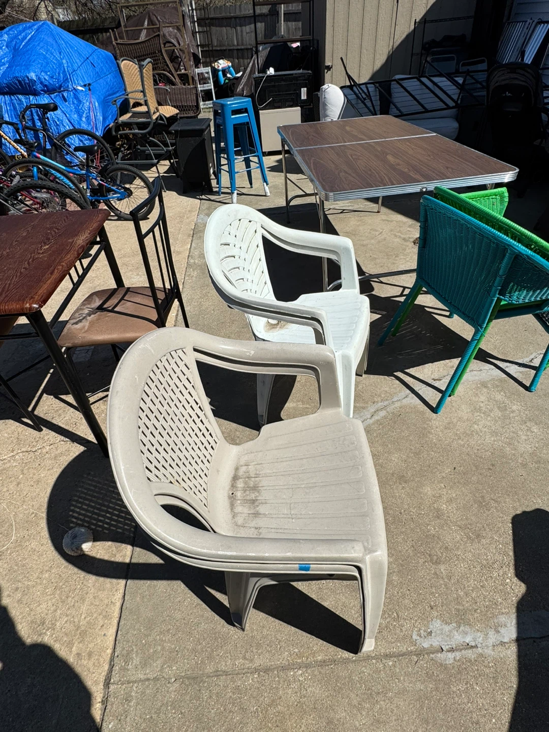 Plastic Patio Chairs - Set of 4 Tan & White) - photo 2