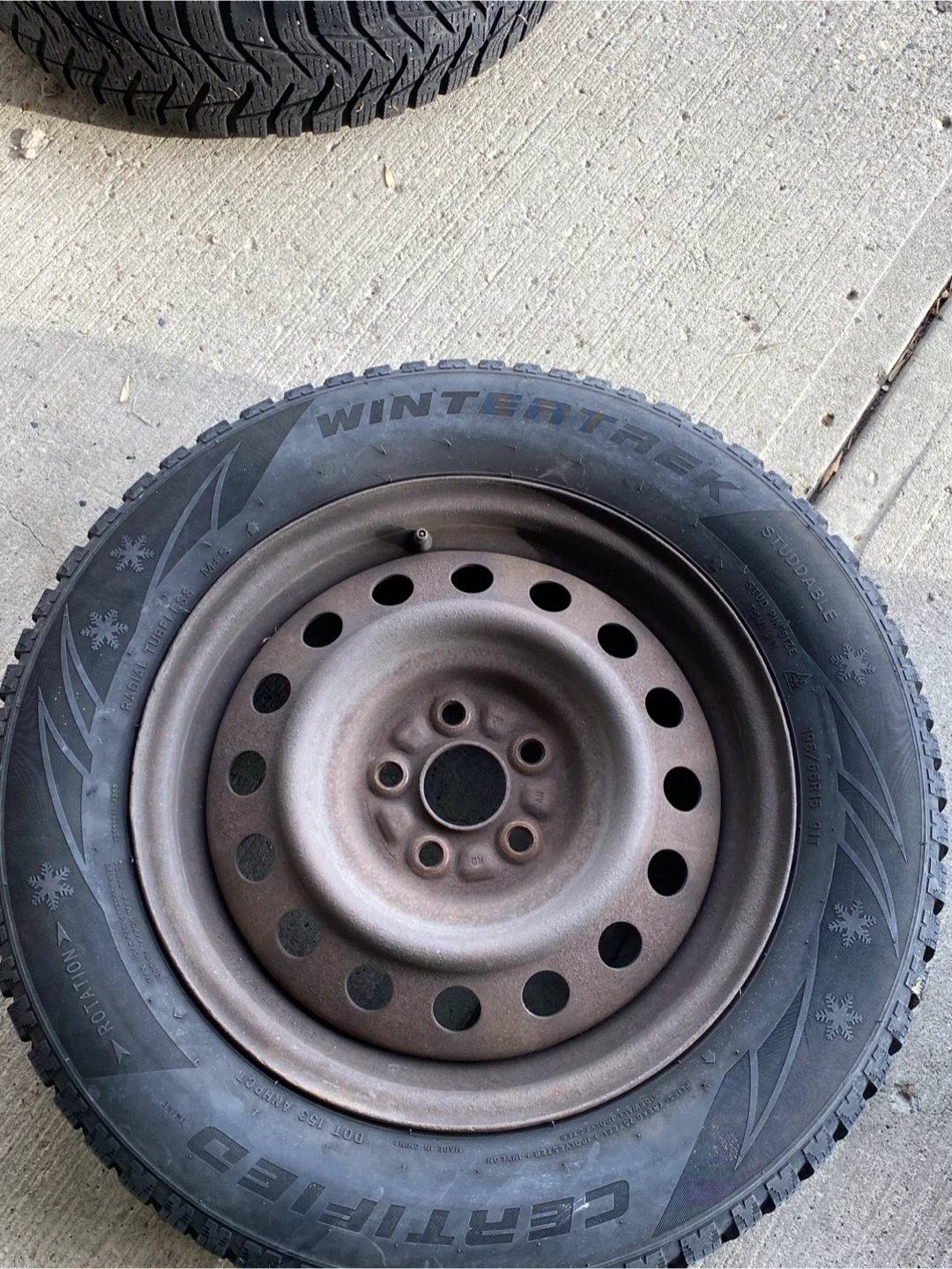 Wintertrek Studdable Winter Tire with Rim - photo 5