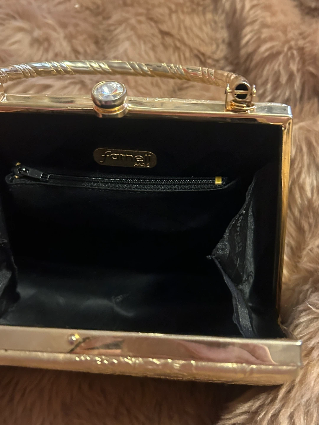 VINTAGE 1970 FARNELL PARIS GOLD EVENING CLUTCH - photo 4