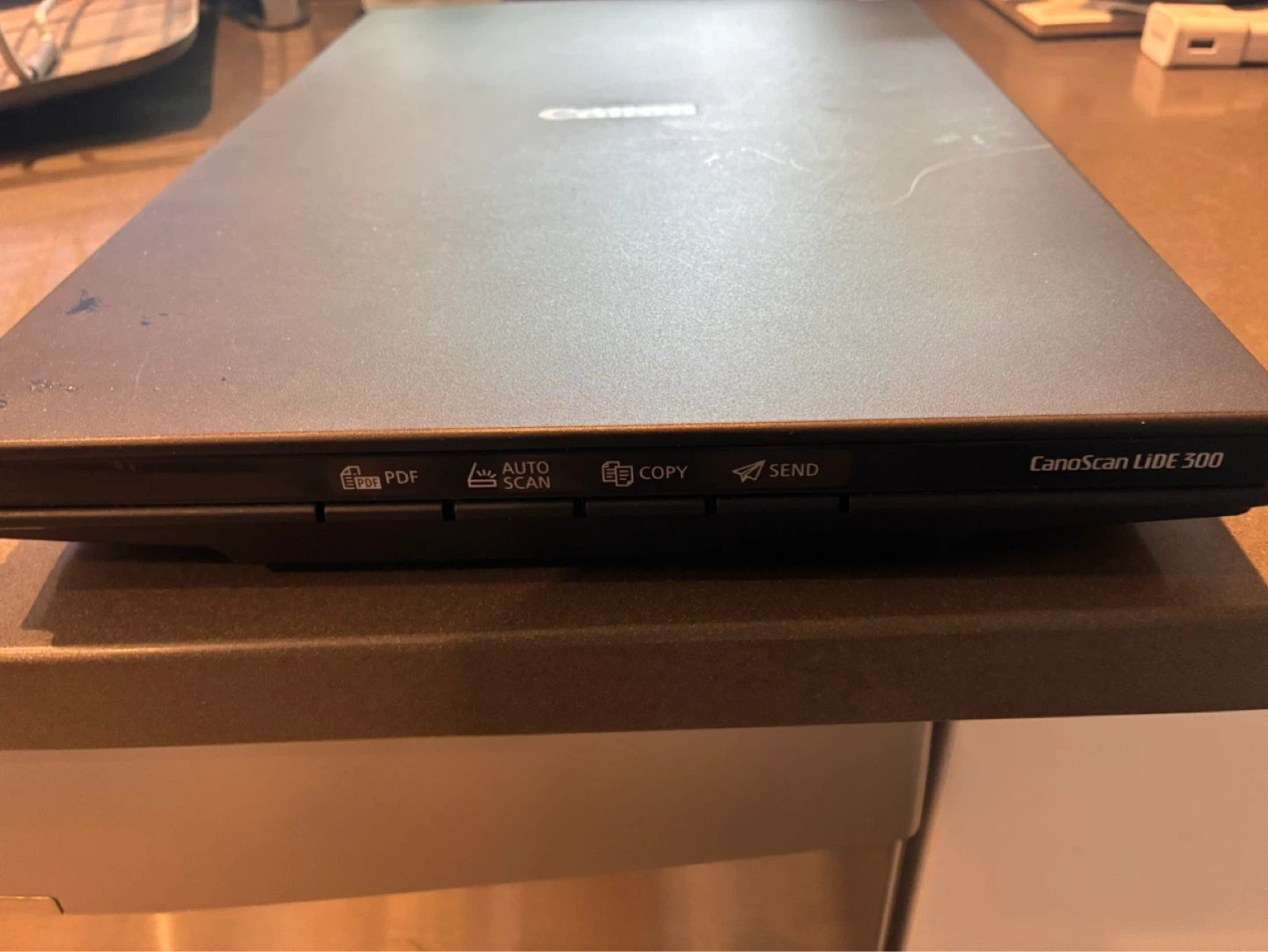 Canon CanoScan LiDE 300 Flatbed Scanner - photo 2