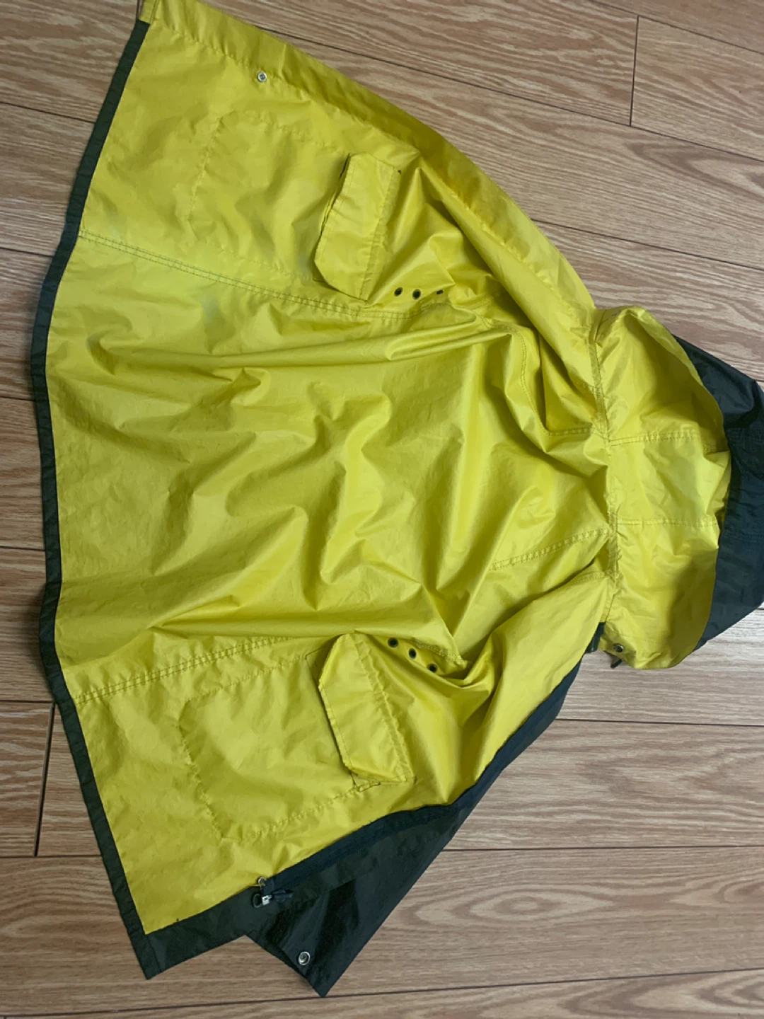MTC Kids Reversible Raincoat Jacket size 5-7 - photo 3