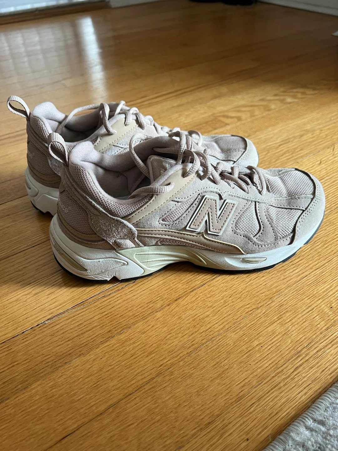 New Balance Women's Shoes - Size 8 US W - photo 3