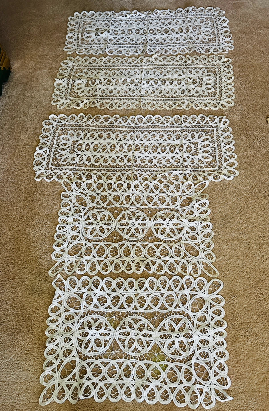 5 VINTAGE Lace Table Runners - photo 2