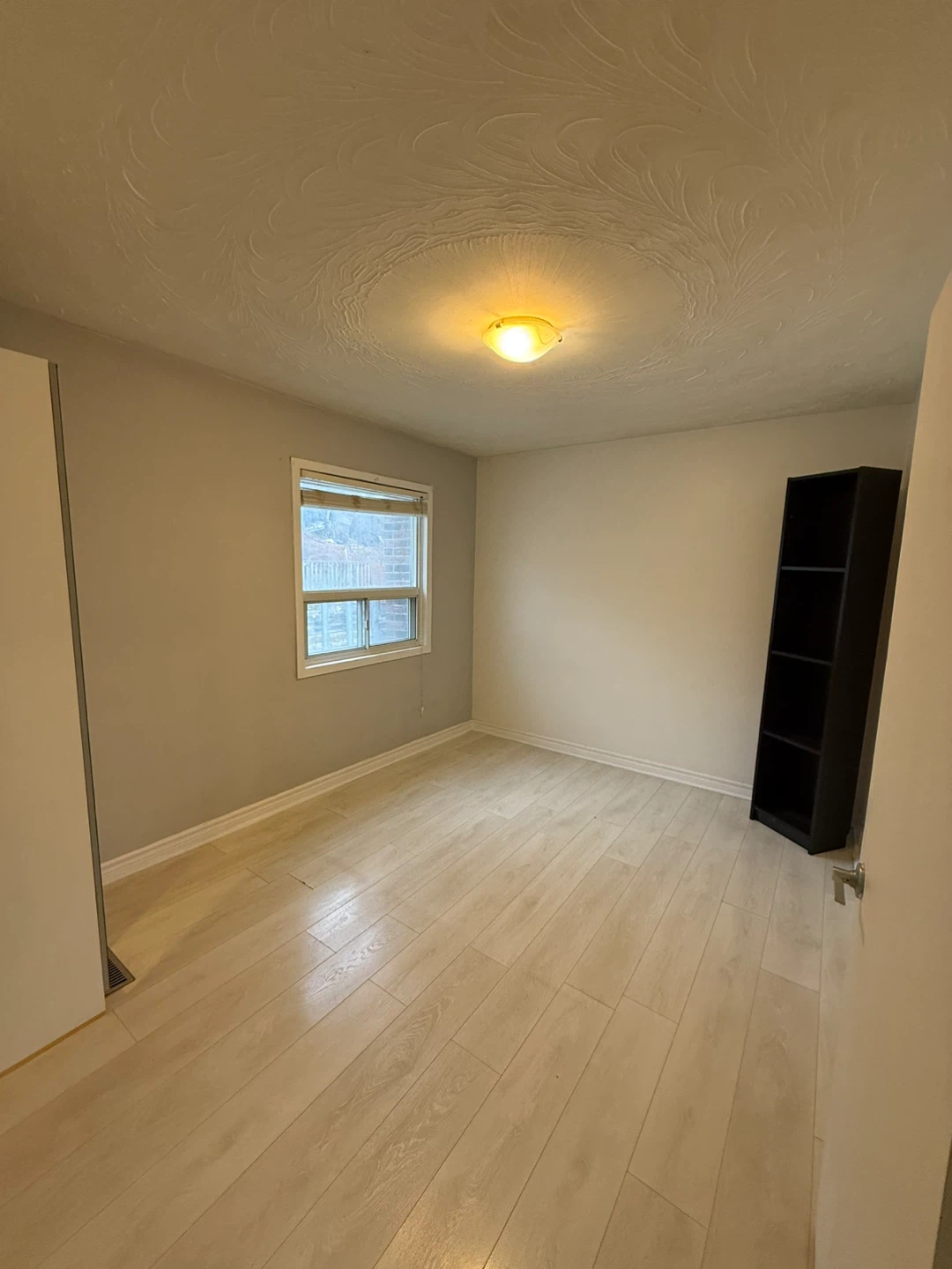 1 Bedroom 1 Bath Apartment for Rent - photo 3