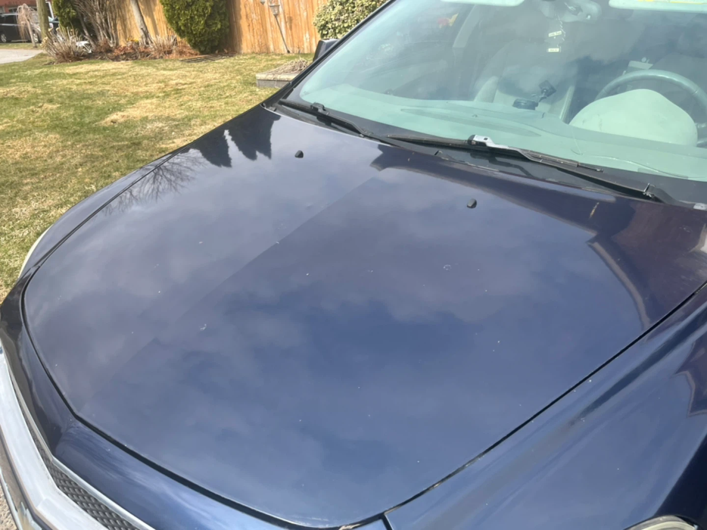Used Dark Blue Sedan - Chevrolet Malibu - photo 4