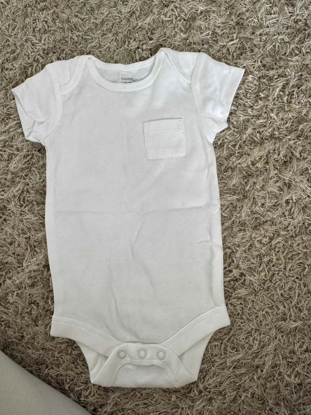 George Baby White Short-Sleeve Bodysuit 0-3M