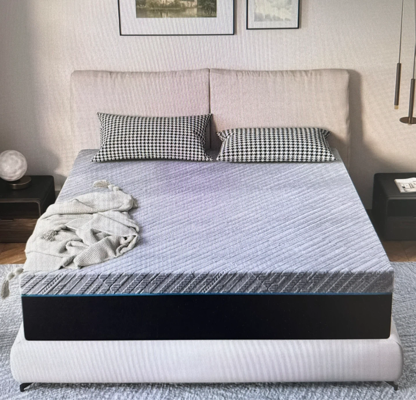 MOVE OUT SALE - NEED GONE TODAY - Double Bed 10 inch Mattress - photo 4