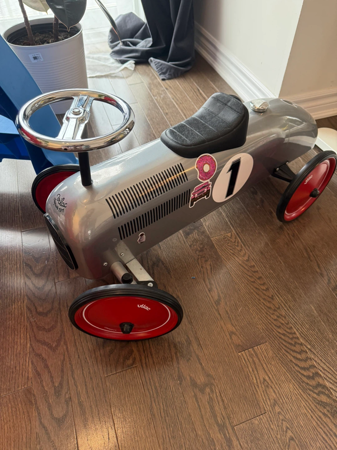 Vilac Ride-On Toy Car - photo 2