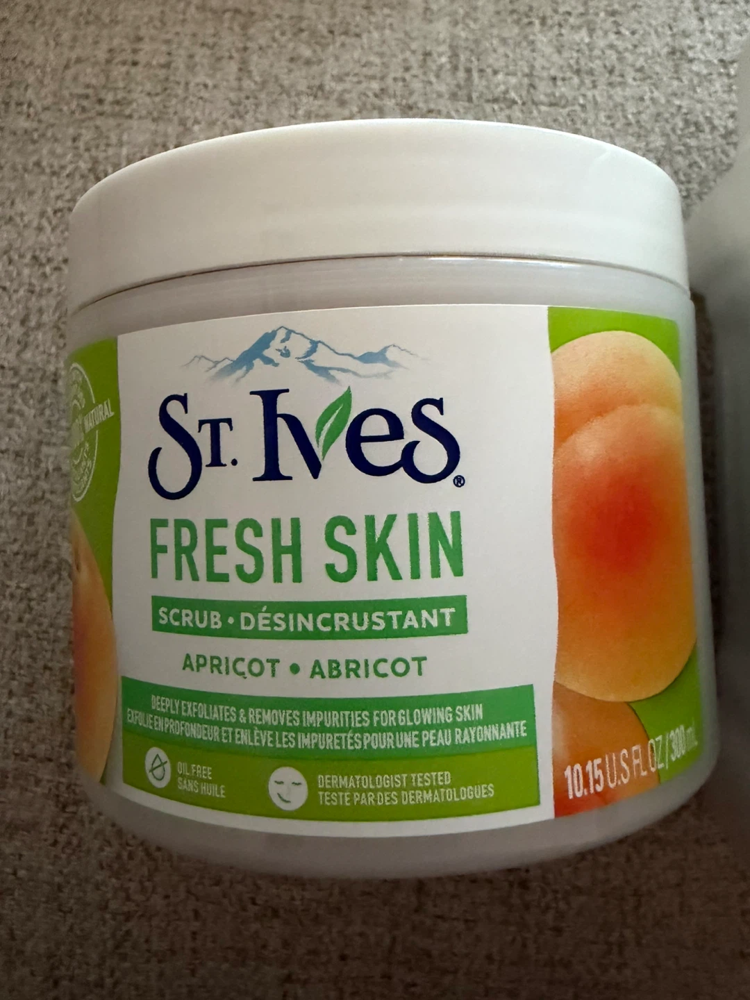 St. Ives Fresh Skin Apricot Scrub 10.15 oz