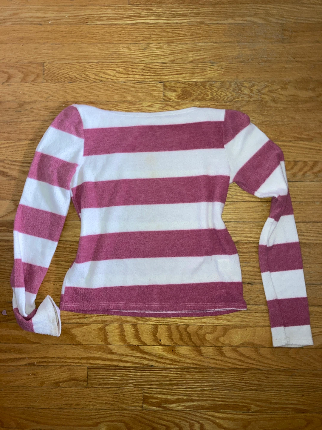 y2k off the shoulder striped pink and white top