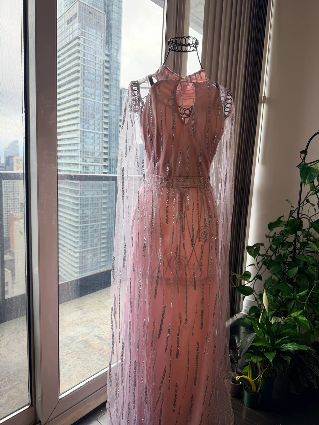 Pink sequined gown with sheer overlay - photo 2
