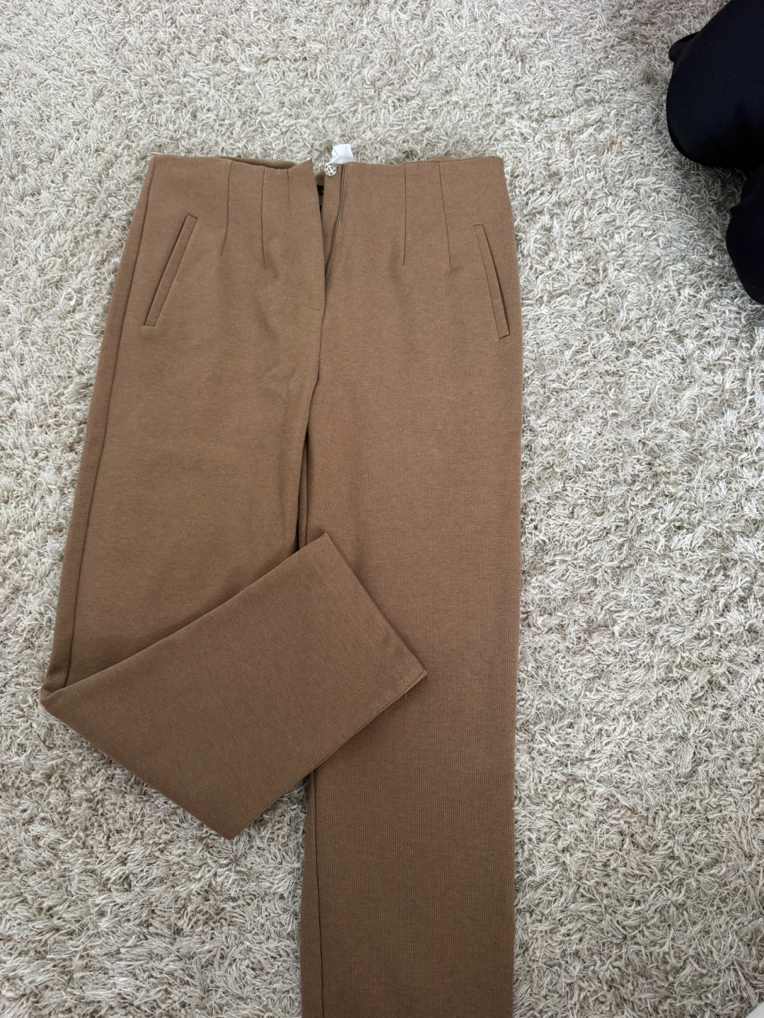 ON THE GO Pants - Camel