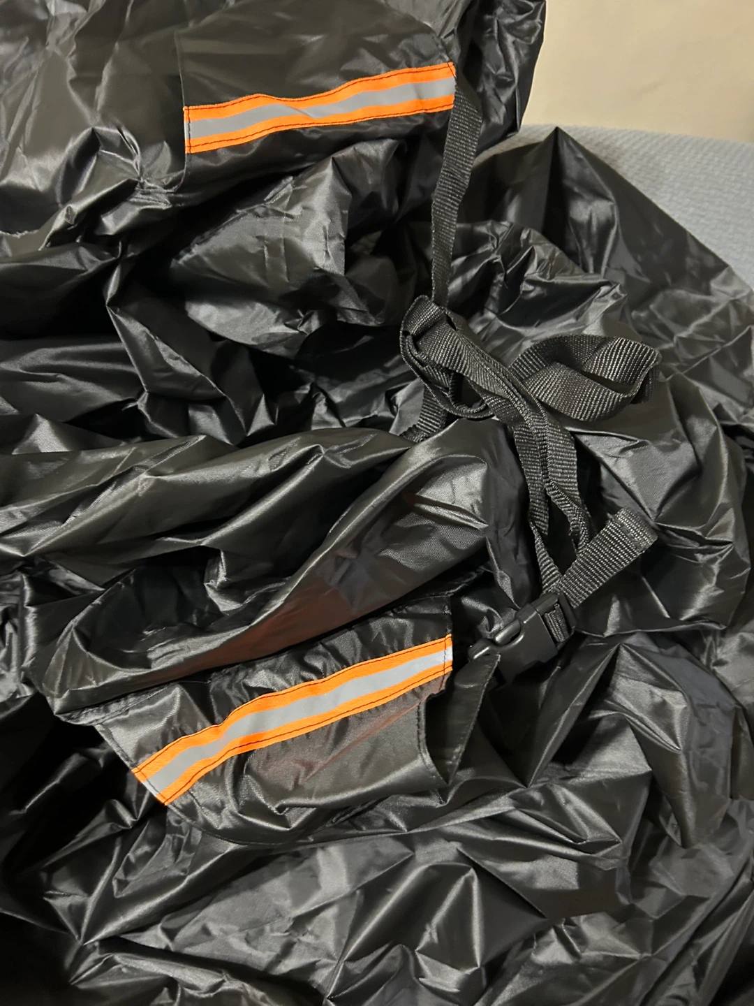 New-Black and silver  Car Cover with Reflective Strips - photo 3