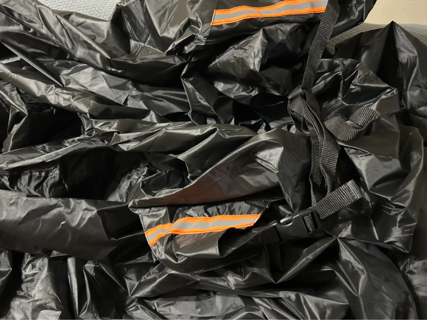 New-Black and silver  Car Cover with Reflective Strips - photo 2