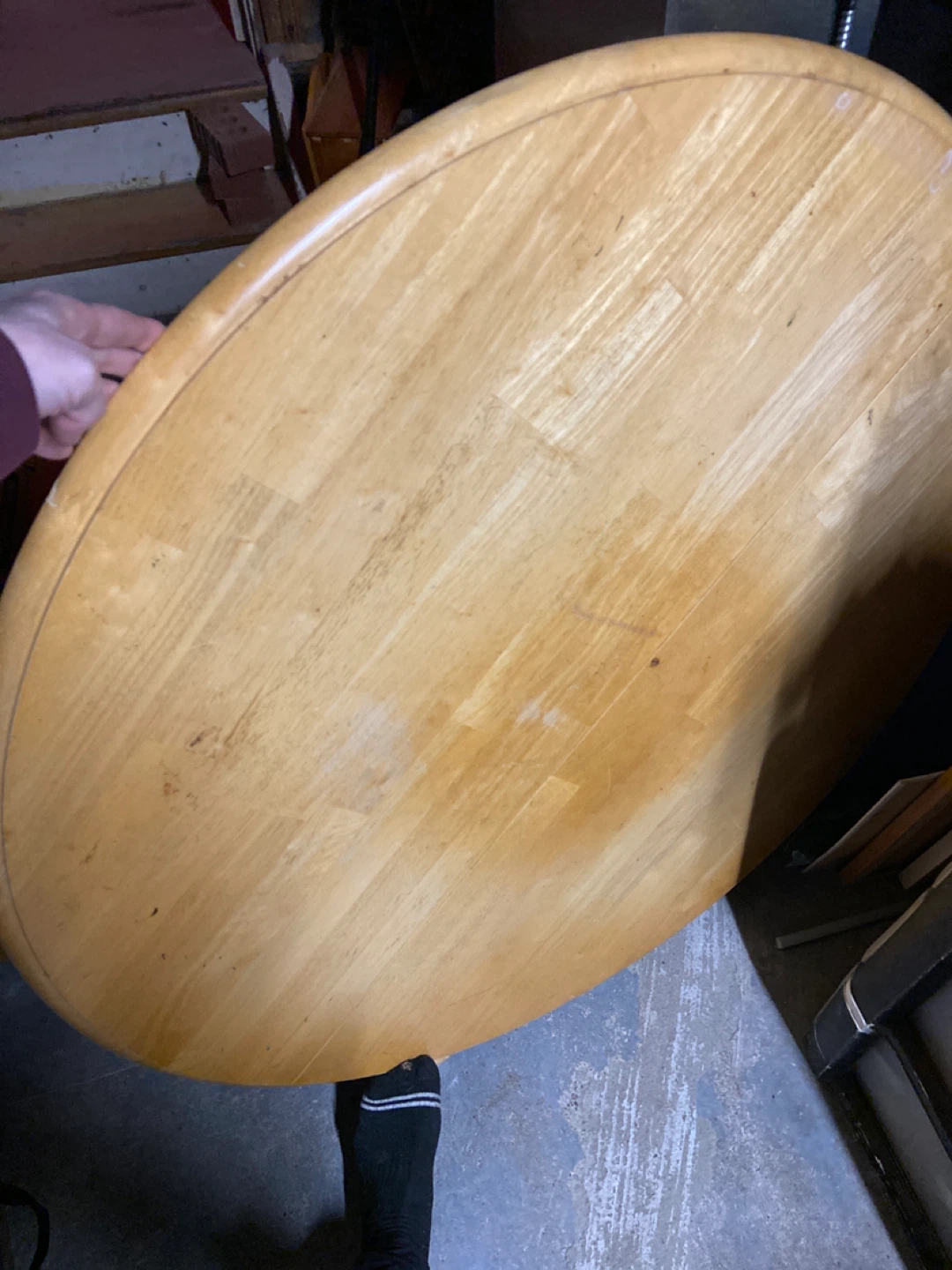 Round Extendable Wooden Table - photo 4