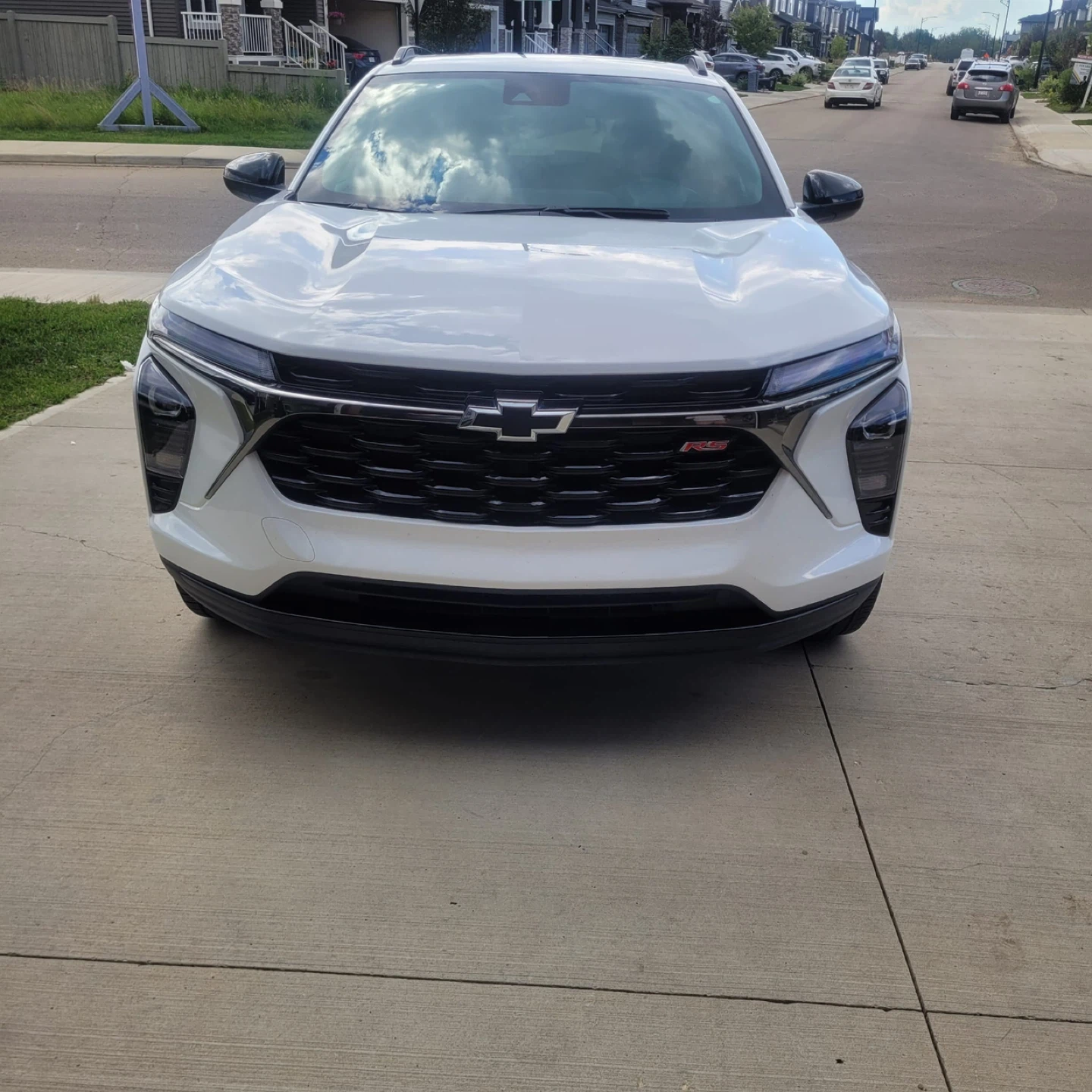 White Chevrolet Trax  RS 2025