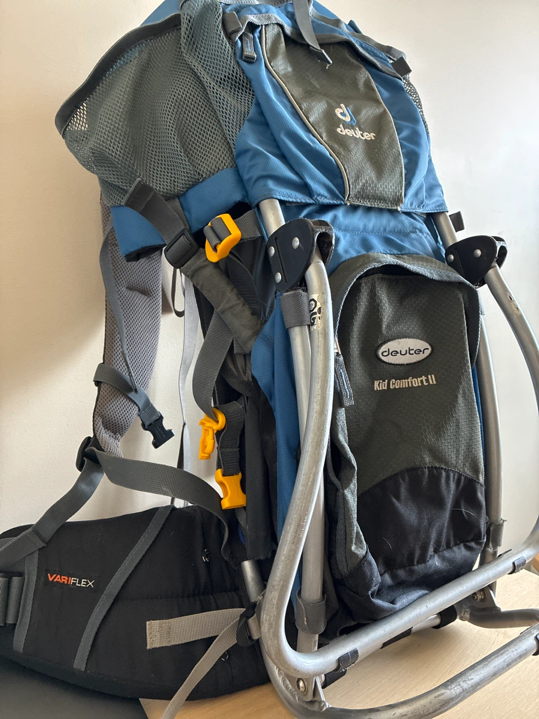 Deuter Kid Comfort II Child Carrier Backpack - photo 3
