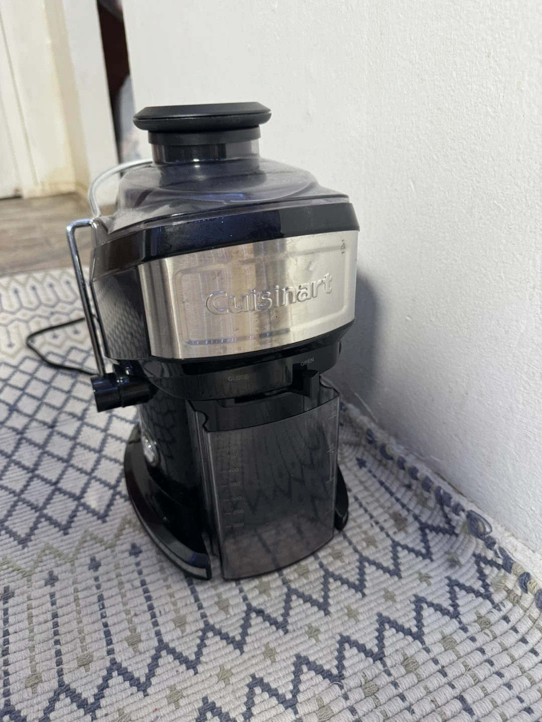 Cuisinart Compact Juice Extractor CJE-500