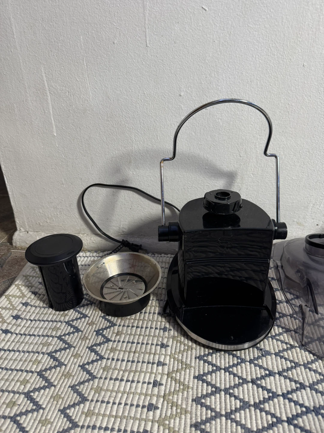Cuisinart Compact Juice Extractor CJE-500 - photo 4