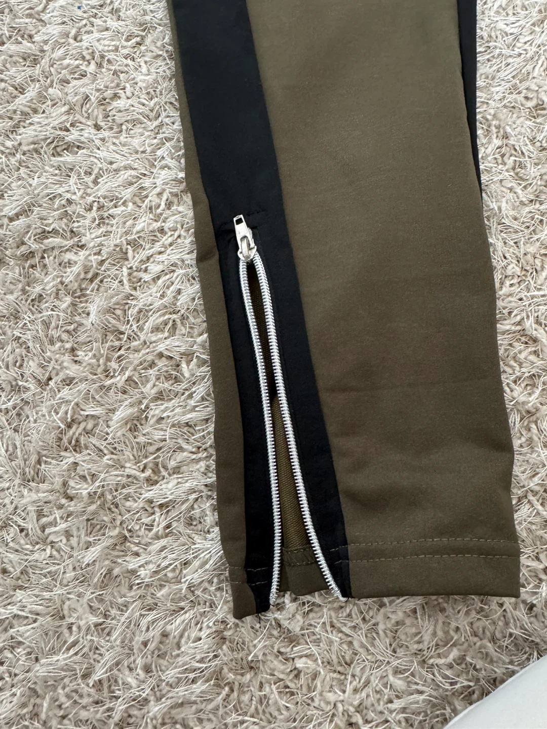 Men's Olive Green Track Pants with Zippers - photo 2