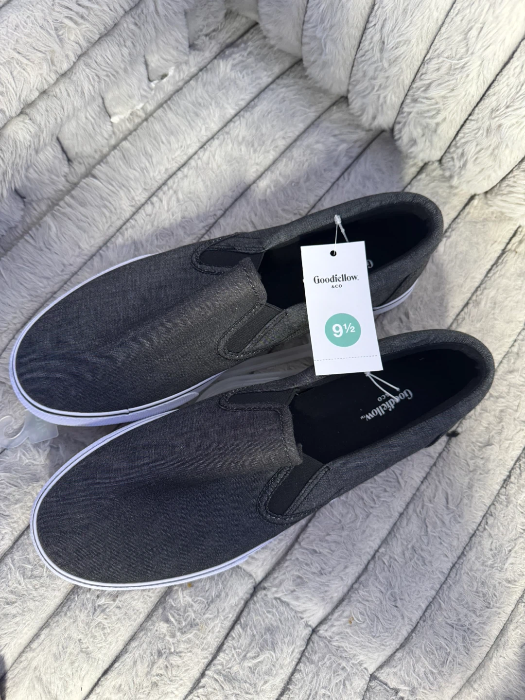 Goodfellow & Co Men's Slip On Sneakers Size 9.5 Charcoal