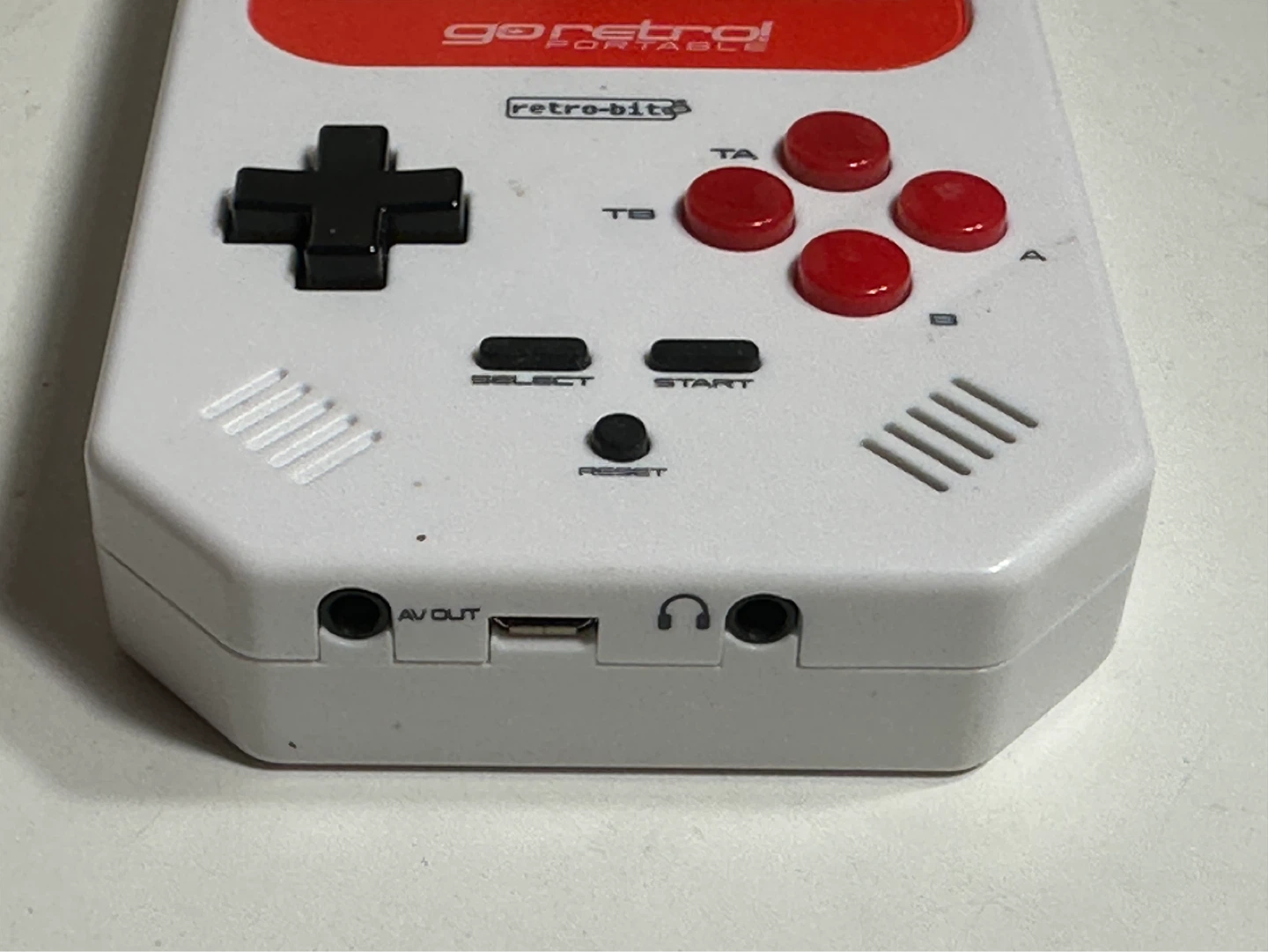 Retro-Bit Go Retro! Portable Handheld Game Console - photo 4