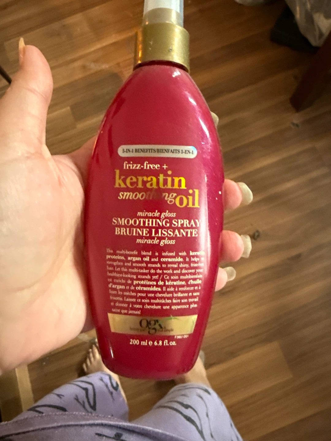 OGX Keratin Smoothing Oil Smoothing Spray