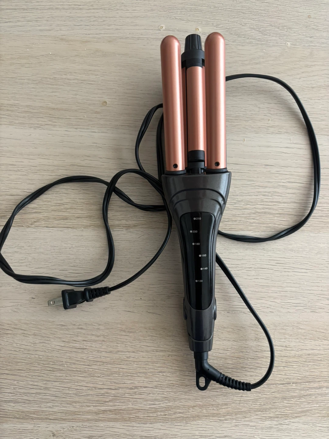 Revlon 3 Barrel Waver Hair Tool - photo 2