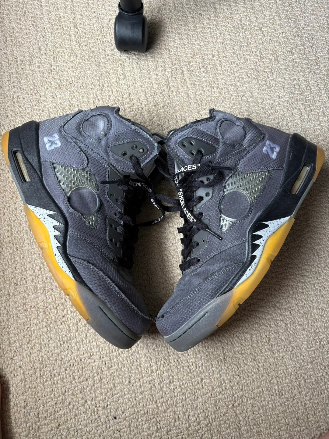 Air Jordan 5 Off-White "The Ten" Sneakers
