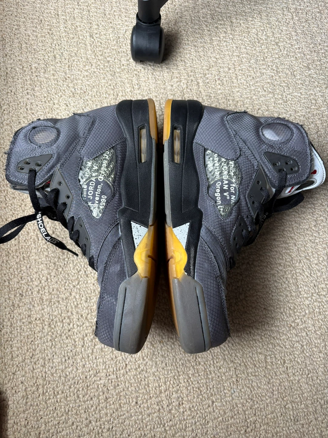 Air Jordan 5 Off-White "The Ten" Sneakers - photo 2