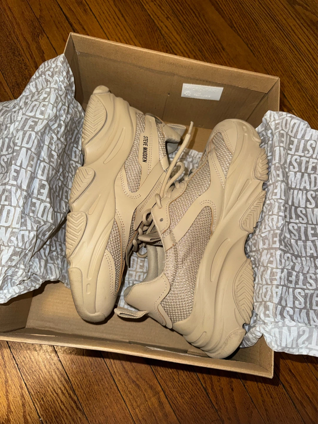 Steve Madden Tan Chunky Sneakers