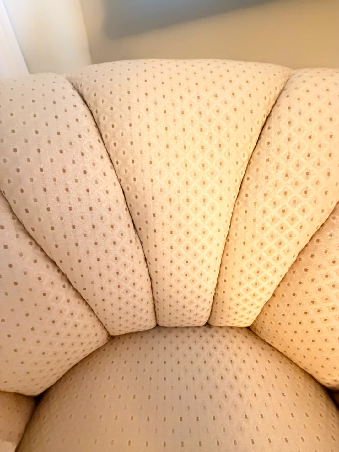 Sofa with 2 single chairs. - photo 3