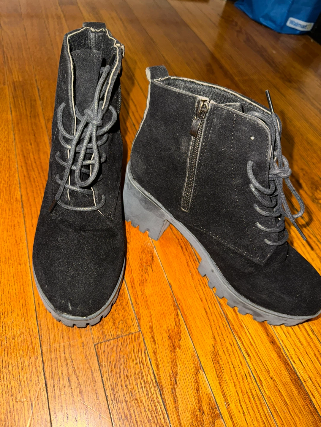 Black Lace-Up Heeled Ankle Boots - photo 3
