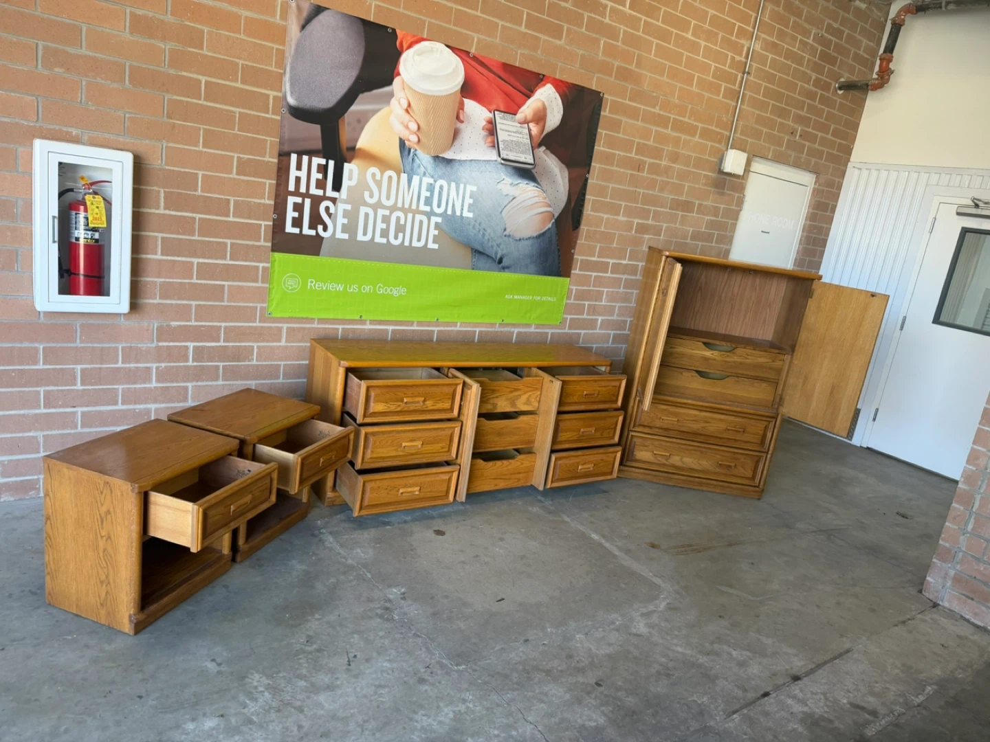 Lexington  Dresser and Armoire Set with Nightstands - photo 3