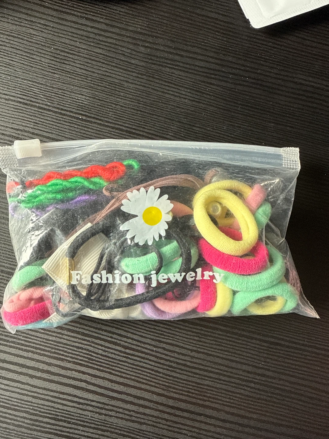 New Assorted Hair Accessories - photo 2