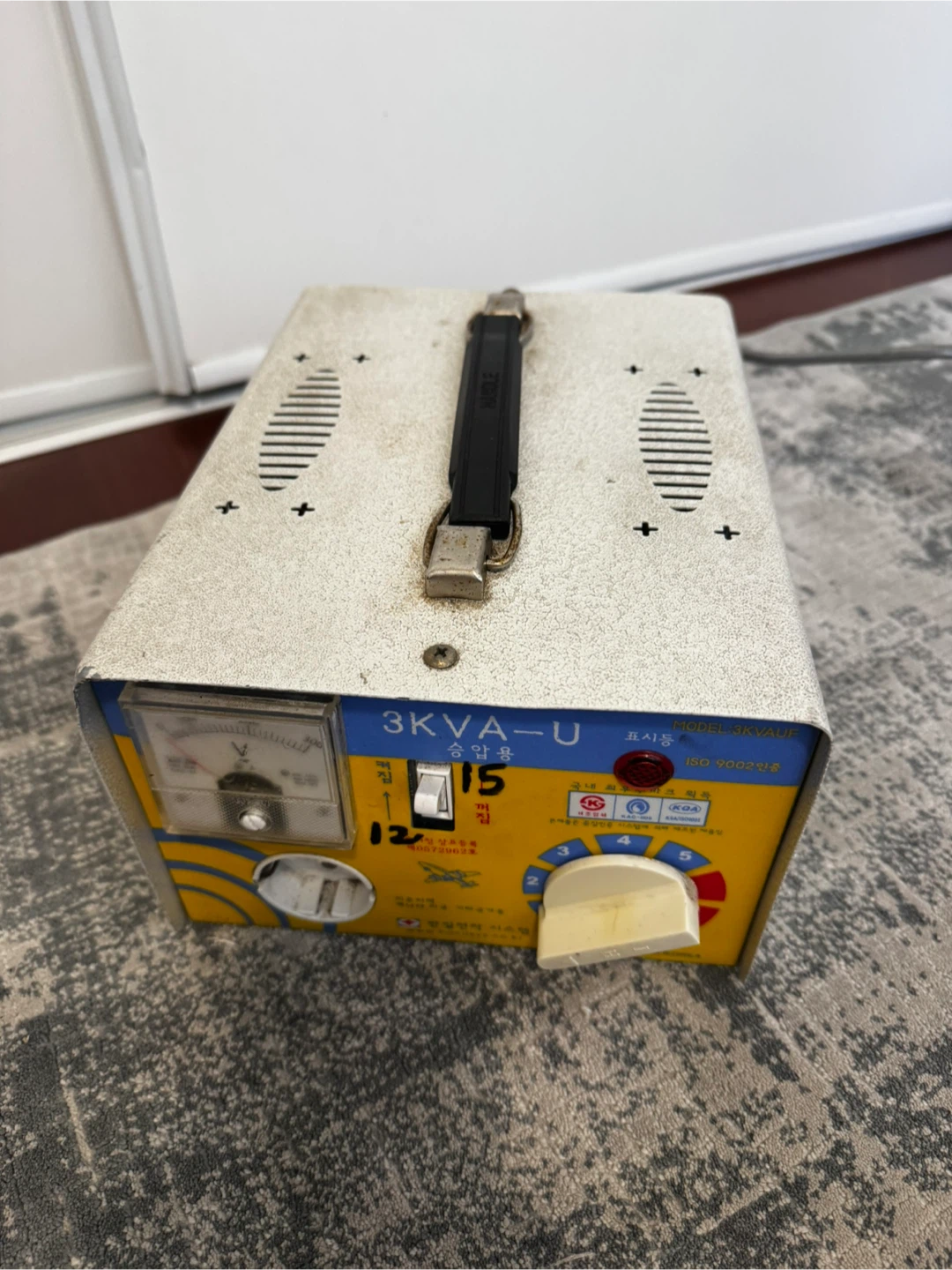 3KVA-U Voltage Regulator