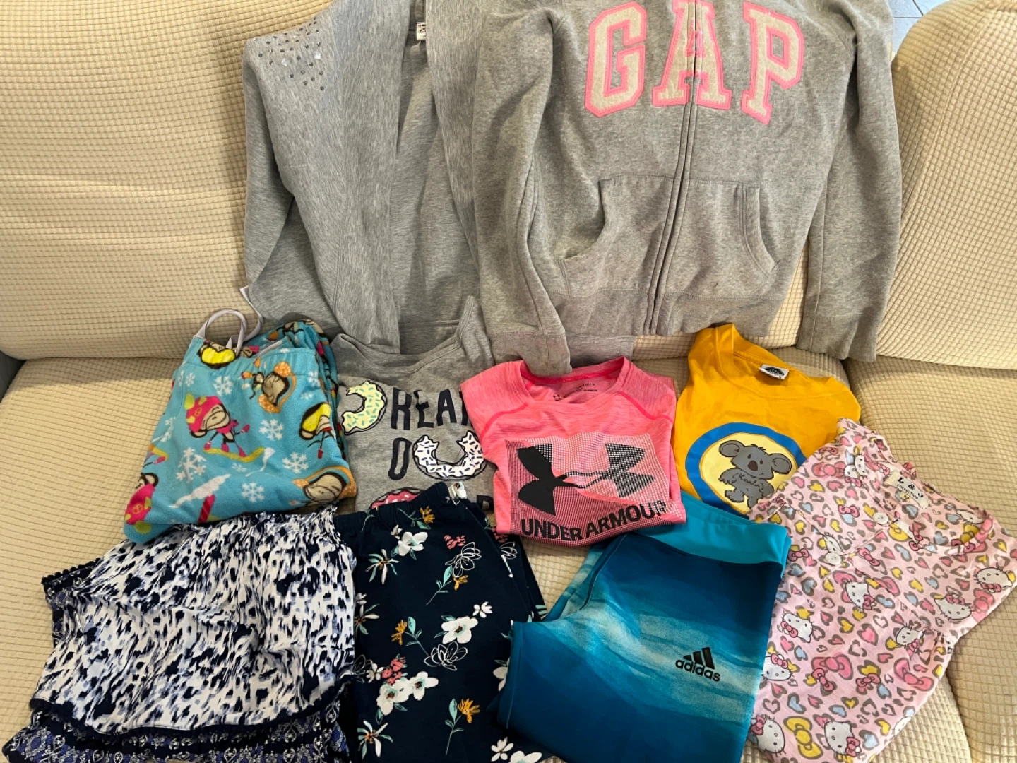 LikeNEW Stylish GirlsClothes 10pcs @$1 each