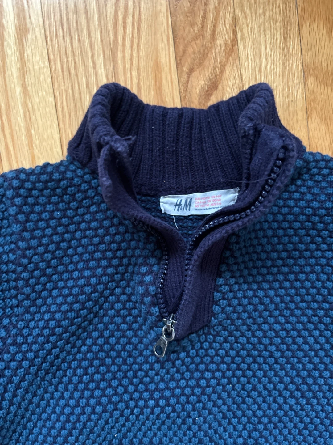 H&M Boys Blue Textured Quarter-Zip Sweater - photo 2