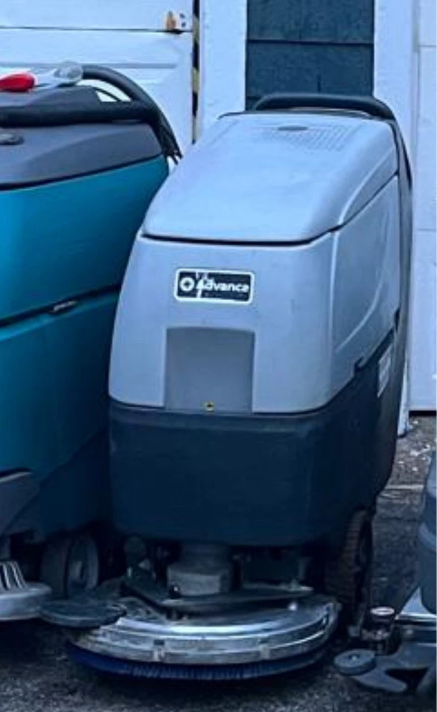 Aztec Products Lowrider Floor Machine - photo 2