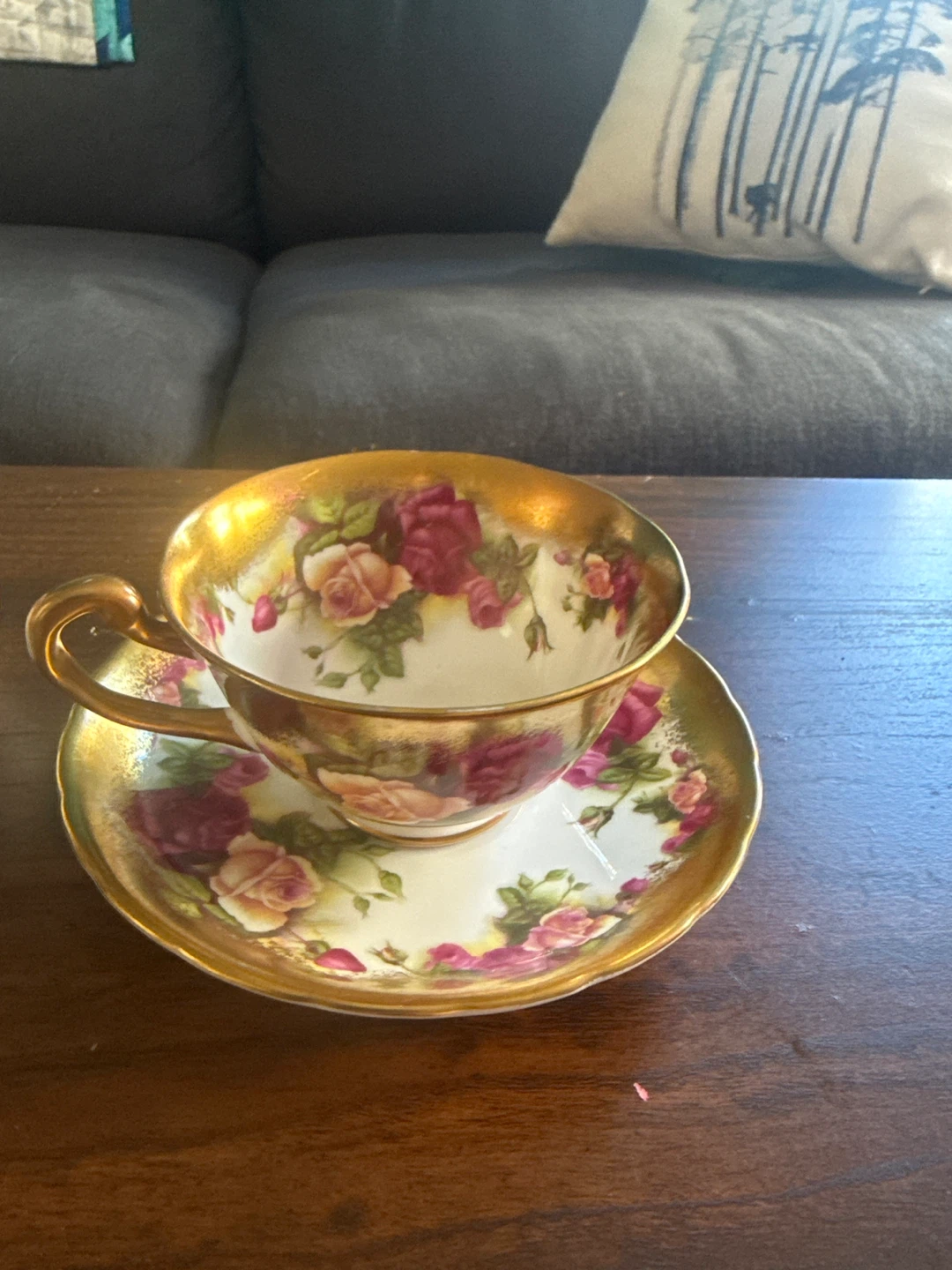 Set of 4 Vintage Teacups and Saucers - photo 4